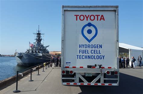 Toyota Unveils Project Portal A Hydrogen Fuel Cell System For Semi