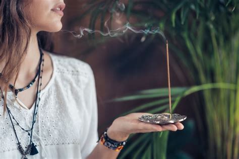 Conhe A Os Incensos Confira Seus Benef Cios E Tipos De Aromas