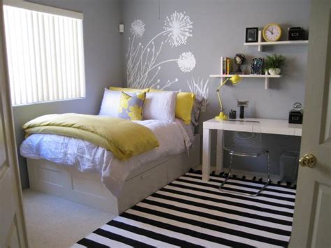 Teenage Bedroom Color Schemes: Pictures, Options & Ideas | HGTV