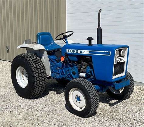 Ford 1500 Diesel Tractor Schneider Auctioneers Llc