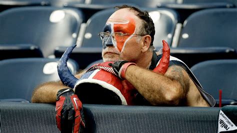 5 photos of heartbroken NFL fans during Week 12 | FOX Sports