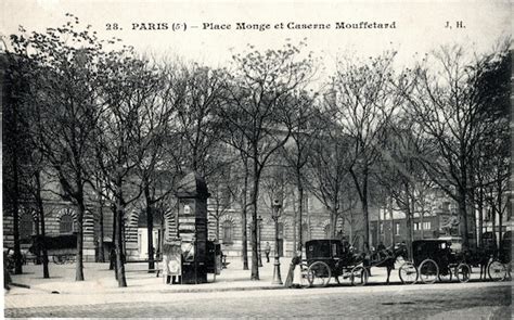 Paris SEINE Paris Place Monge Et Caserne Mouffetard Carte Postale