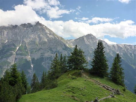 Blick Zum Haldensteiner Und Felsberger Calanda Fotos Hikr Org