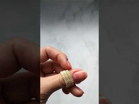 Колечко из стекляруса своими руками 💫 #бисероплетение #кольцоизбисера # ...