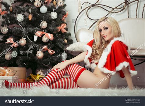 Beautiful Sexy Blonde Female Breasts Curvy Foto Stok 527873725 Shutterstock