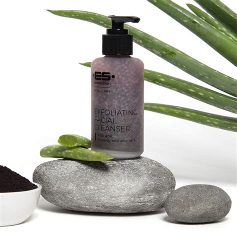 EXFOLIATING CLEANSER