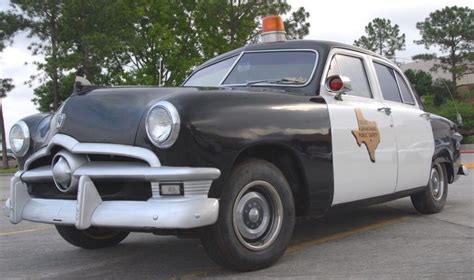 17 Best images about Vintage Police Vehicles on Pinterest | Plymouth ...