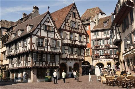 Meet The City - Colmar (France) | Golberz.Com | Medieval houses ...