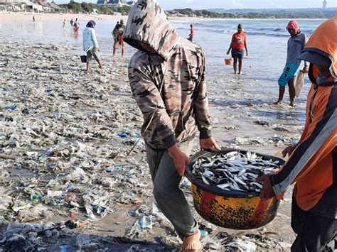 Sampah Laut Yang Menyulitkan Nelayan Kedonganan