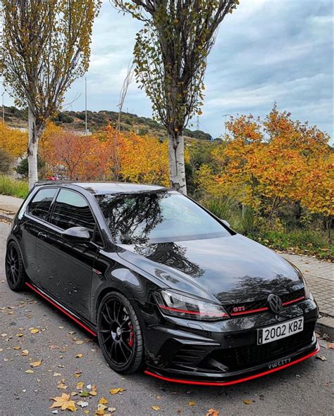 Experience the Power of the Golf 7 GTI Clubsport