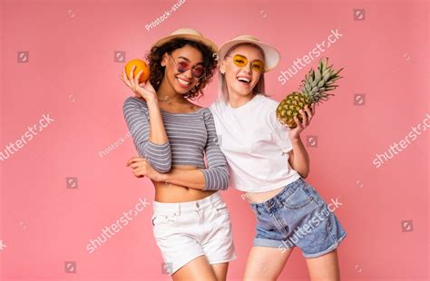 Happy Veggies Concept Healthy Young Women In Summer Clothes Posing