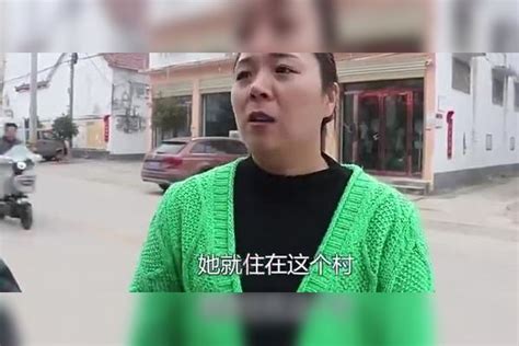 大妈丢了100000块救命钱，被姑娘捡到却不愿归还，幸好老天开眼老天姑娘大妈