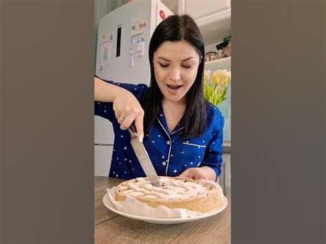 Вкуснейший вишнёвый пирог🍒 - YouTube