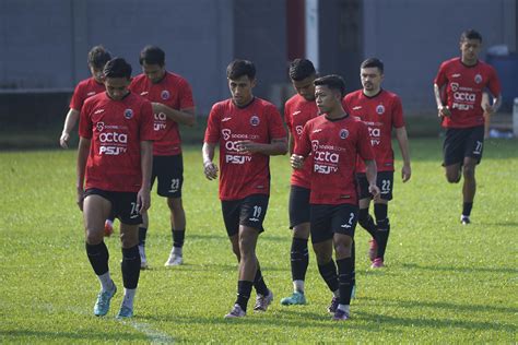 PELATIH FISIK PERSIJA SUDAH SIAPKAN LATIHAN KHUSUS UNTUK PARA PEMAIN