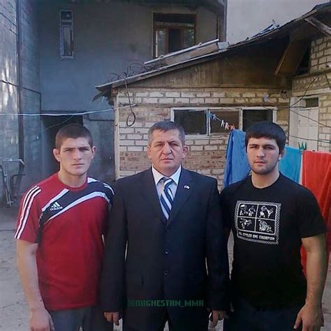 Rare photo of Khabib and his older brother Muhammad : ufc