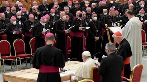 Cr Nicas Vaticanas Papa Francisco El Episcopado Y La Tv Italiana