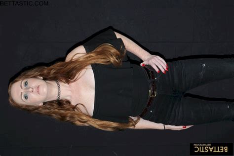 Stunning Chick Gets Naked And Poses With A Big Sword 15 Photos