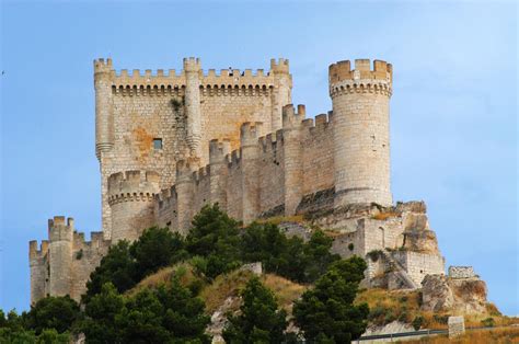 Un Viaje A La Edad Media Los 15 Castillos Más Bonitos De España