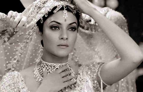 जन्मदिन पर देखिए Sushmita Sen की 6 बेहद खूबसूरत Rare फोटो Sushmita