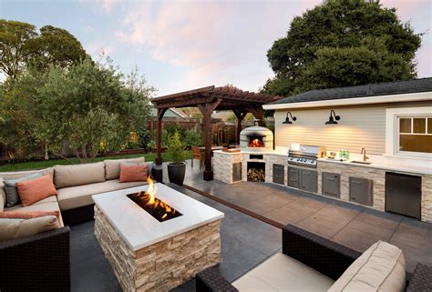 52+ Outdoor Kitchen Cabinets ( CHEF INSPIRED BACKYARD ) - Cabinets