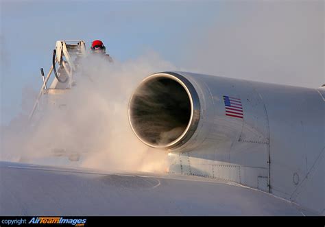 Boeing 727 Engine