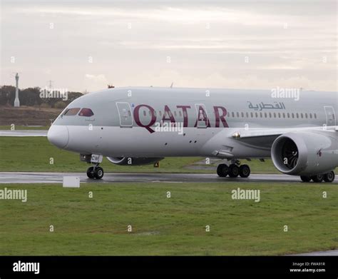 Qatar Airways Boeing 787 8 Dreamliner Wide Body Passenger Plane A7 Bcw