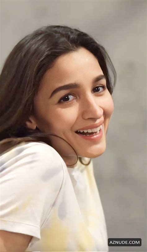 Alia Bhatt Nude Aznude