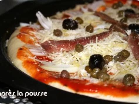 Pizza au thon anchois ou câpres anchois Recette Ptitchef