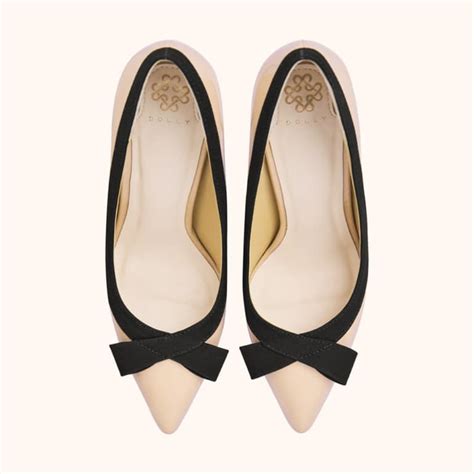 Giày cao gót 7 phân DOLLY mã 1525 nude đính nơ đen Dolly