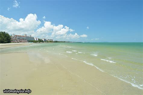 Pantai Bagan Pinang Beach Image Gallery