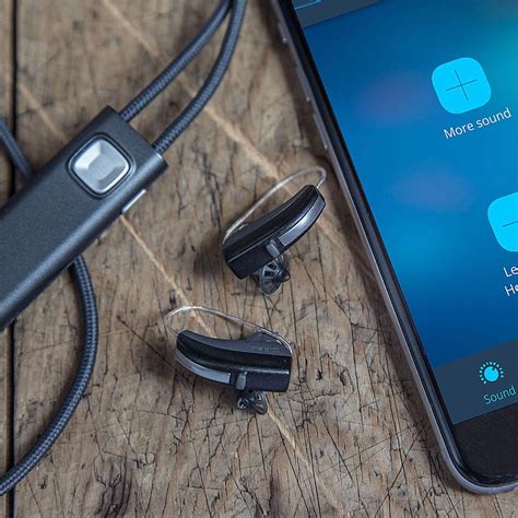 COM-DEX by WIDEX - Effortless communication and brilliant colours - Widex