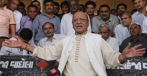 Suspense Ends Vaghela To Back Neither Congress Nor BJP In Gujarat