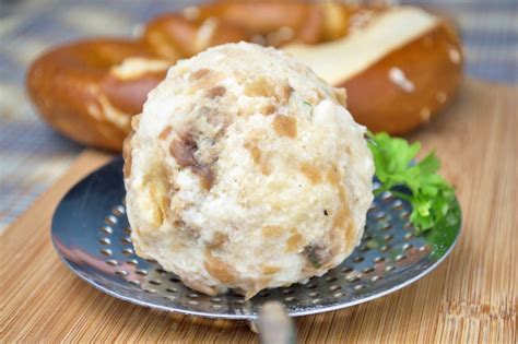 Brezenknödel Rezept