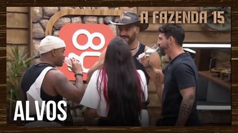 Shay convida Alicia Black e Radamés para o Rancho do Fazendeiro A