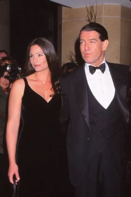 Kb Size Photographer Pierce Brosnan And Keely Shaye Smith Slide