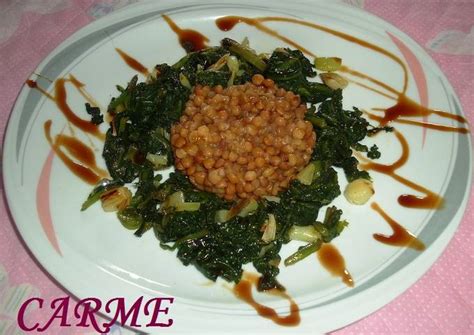 Acelgas Salteadas Con Ajos Tiernos Y Lentejas Receta De Carme Castillo