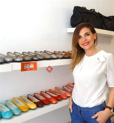 Nude By Emi Toulouse