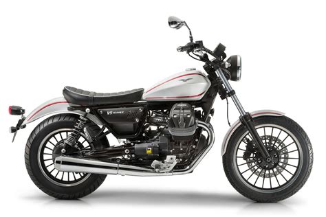 MOTO GUZZI V9 Roamer (2015-2020) Specs, Performance & Photos ...