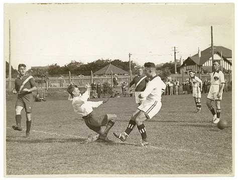 TBT: 12 Vintage Soccer Photos in Honor of the World Cup