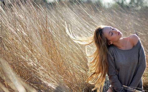Wallpaper 1920x1200 Px Babes Blonde Emotion Females Girls Grass Hair Models Mood