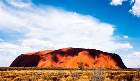 Uluru in a nutshell - get, stay, play | Australian Traveller