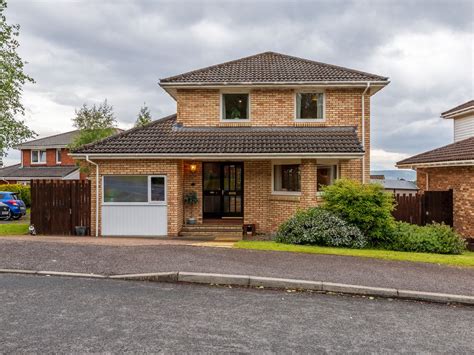 4 Bed Detached House For Sale In Moray Park Gardens Inverness Iv2 £