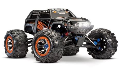 Traxxas 56076-4 Summit 4WD RC Monster Truck | MAS Hobbies