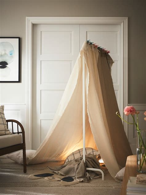 Make A Blanket Fort