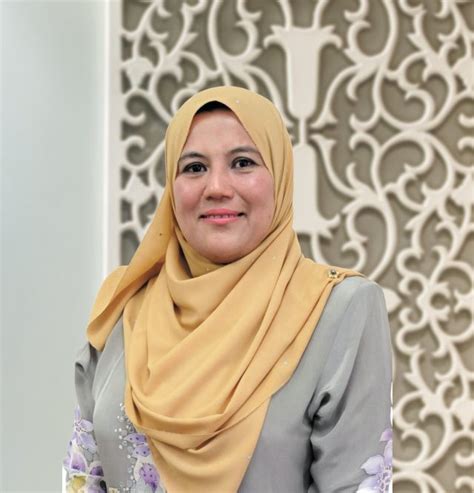 Ybrs Puan Norsrah Mohd Isa Malaysia Debt Ventures Berhad