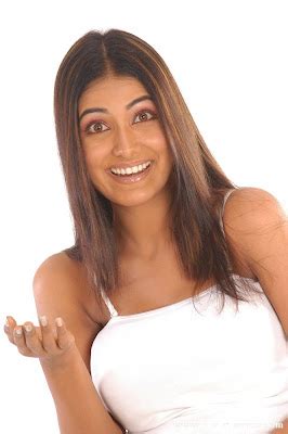 Tamil Hot Actress Hot Scene Priya Mohan Hot Sexy