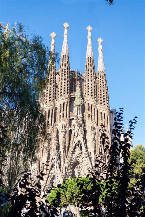 Templo Expiatorio De La Familia Santa Sagrada Familia Barcelona