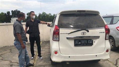 Rp Juta Raib Aksi Pecah Kaca Mobil Di Lampung Utara Diduga Terekam