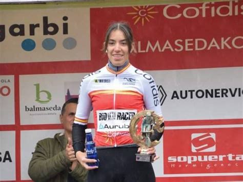 La Cycliste Professionnelle Estela Dominguez Meurt Ans Dans Un