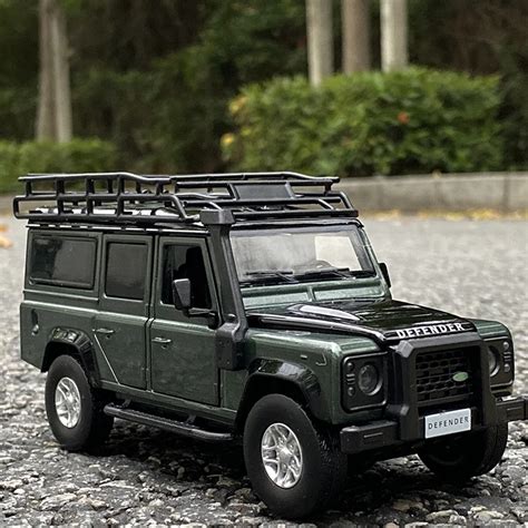 132 Land Rover Defender Alloy Car Model Diecasts Metal Toy Off Road